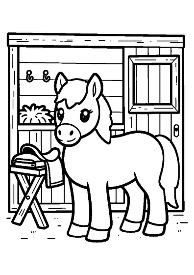 Ein ruhiges Pony steht in einer Stallbox neben einem Sattel und Halterungen mit Reitzubehör.