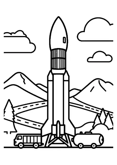 Eine hohe Rakete steht an einer Bergstation neben einem Transportfahrzeug und einem Tank.