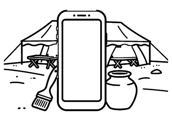 Ein Handy mit großem Objektiv steht neben einem Pinsel und einem Tongefäß in einem archäologischen Zelt.